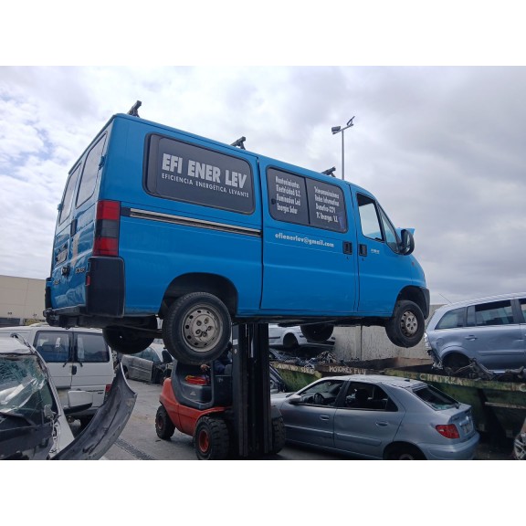 peugeot boxer autobús (230p) del año 2000