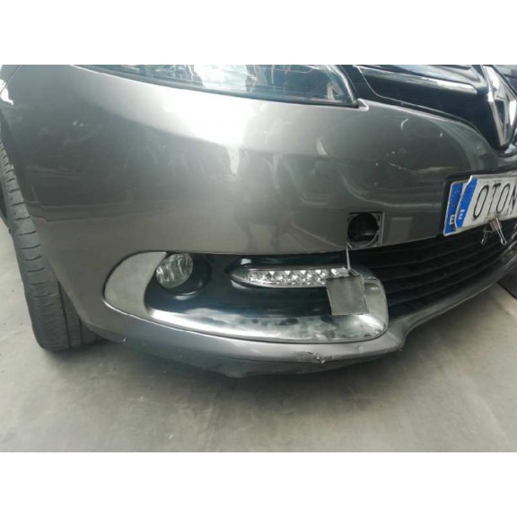 Recambio de paragolpes delantero para renault scenic iii 1.2 tce referencia OEM IAM  DAÑADO, VER FOTOS 