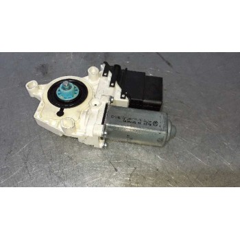 MOTOR ELEVALUNAS TRASERO DERECHO 1K0959704F 