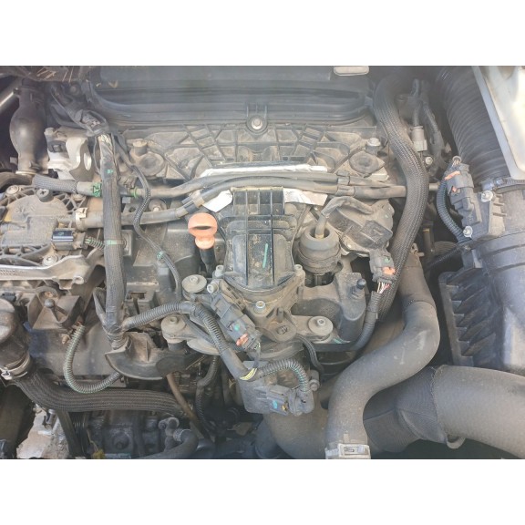 peugeot 5008 (0u_, 0e_) del año 2012