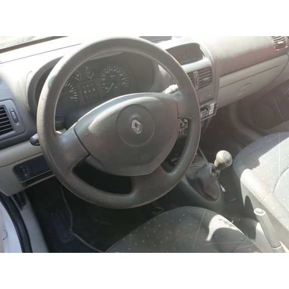 renault clio ii (bb_, cb_) del año 2001