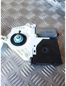 Recambio de motor elevalunas delantero izquierdo para seat leon (1p1) 1.6 referencia OEM IAM   