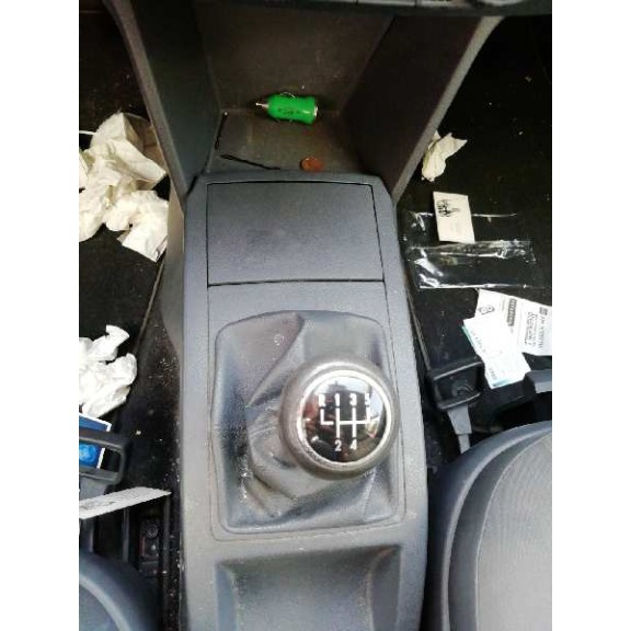 volkswagen polo (9n3) del año 2006