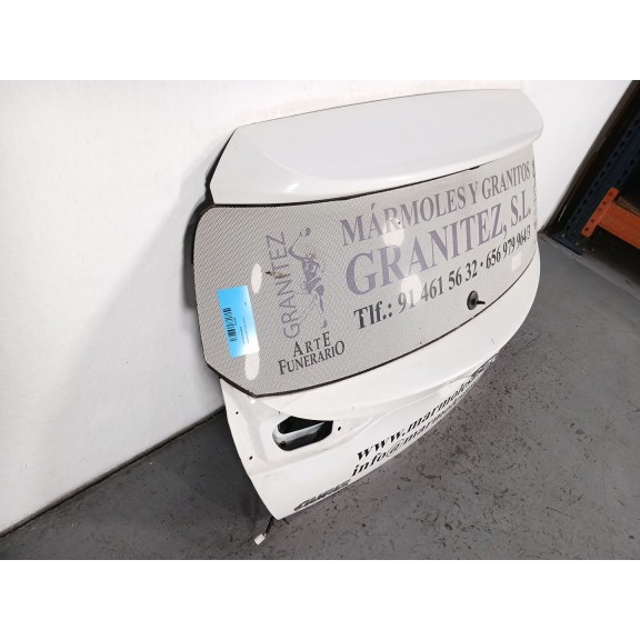 Recambio de porton trasero para toyota auris hybrid active referencia OEM IAM   