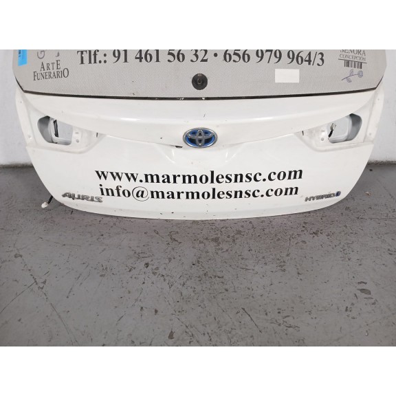 Recambio de porton trasero para toyota auris hybrid active referencia OEM IAM   