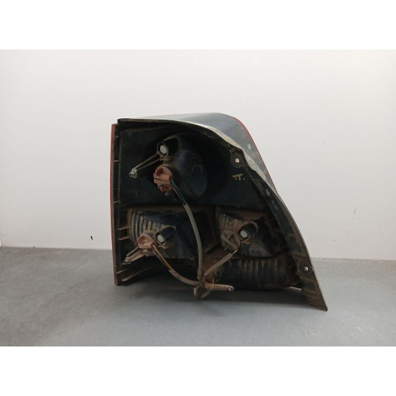 Recambio de piloto trasero derecho para kia sorento 2.5 crdi cat referencia OEM IAM   