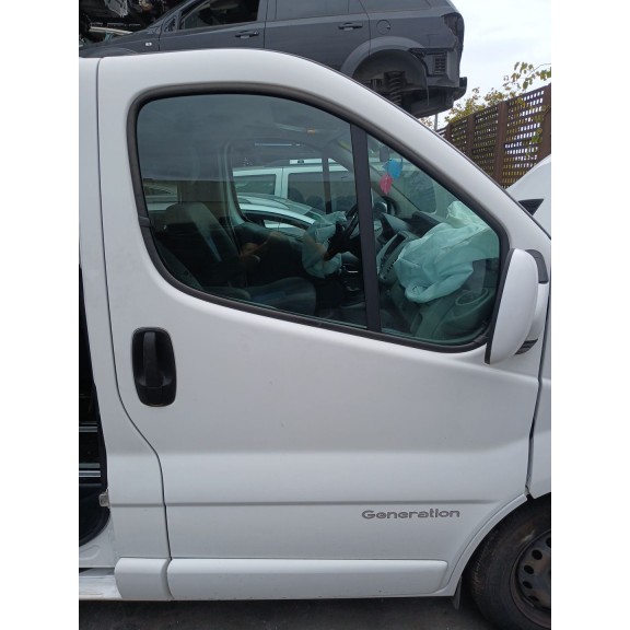 Recambio de puerta delantera derecha para renault trafic ii autobús (jl) 2.0 dci 115 referencia OEM IAM   