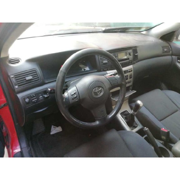 toyota corolla (e12) del año 2004