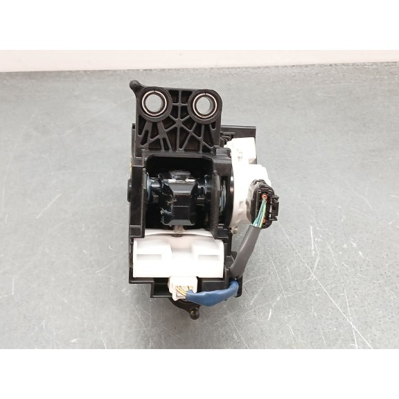 Recambio de palanca cambio para toyota auris hybrid active referencia OEM IAM 75c583lhd  