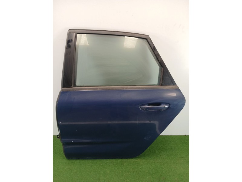 Recambio de puerta trasera izquierda para citroën c4 picasso feel referencia OEM IAM 9801573080  