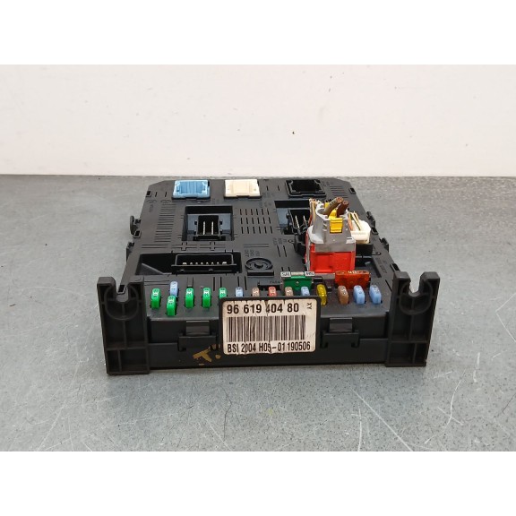 Recambio de centralita bsi para citroën c4 berlina premier referencia OEM IAM 9661940480  