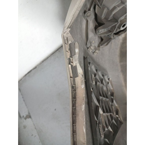 Recambio de paragolpes delantero para kia carens (un) concept referencia OEM IAM 865111D050 TIENE ROCES 