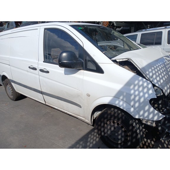 mercedes-benz vito autobús (w639) del año 2003