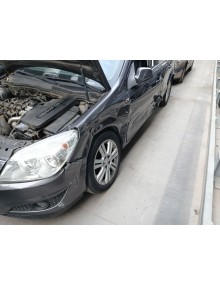 opel astra h (a04) del año 2010