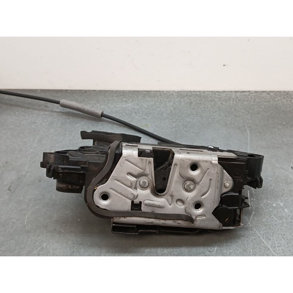Recambio de cerradura puerta delantera izquierda para audi a1 sportback (gba) referencia OEM IAM b5e5tb837015e 7 pines 