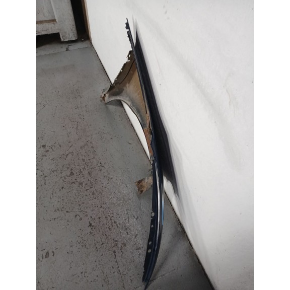 Recambio de aleta delantera izquierda para citroën c4 picasso feel referencia OEM IAM   