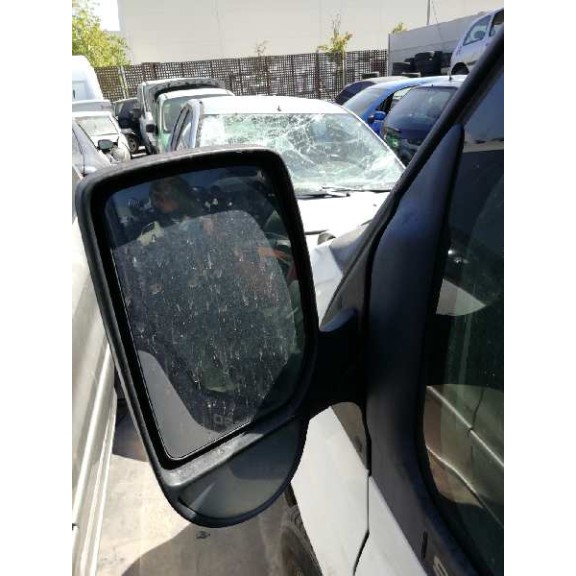 ford transit caja cerrada, media (fy) (2000 =>) del año 2001