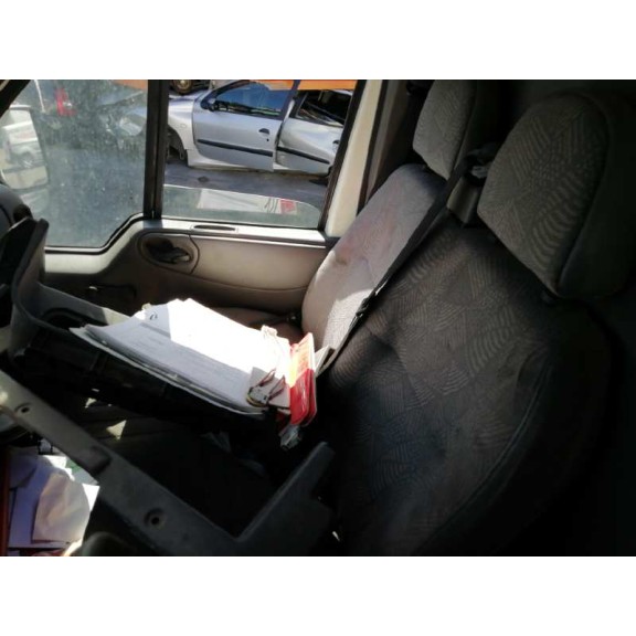 ford transit caja cerrada, media (fy) (2000 =>) del año 2001