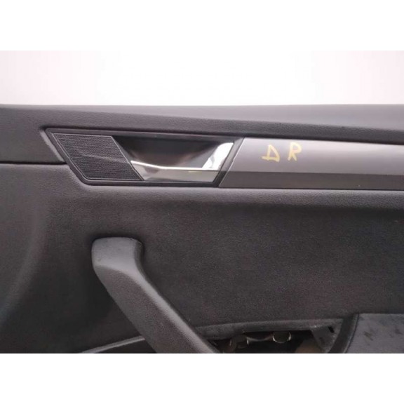 Recambio de guarnecido puerta delantera derecha para skoda superb (3v3) active referencia OEM IAM 3V1867014AD  