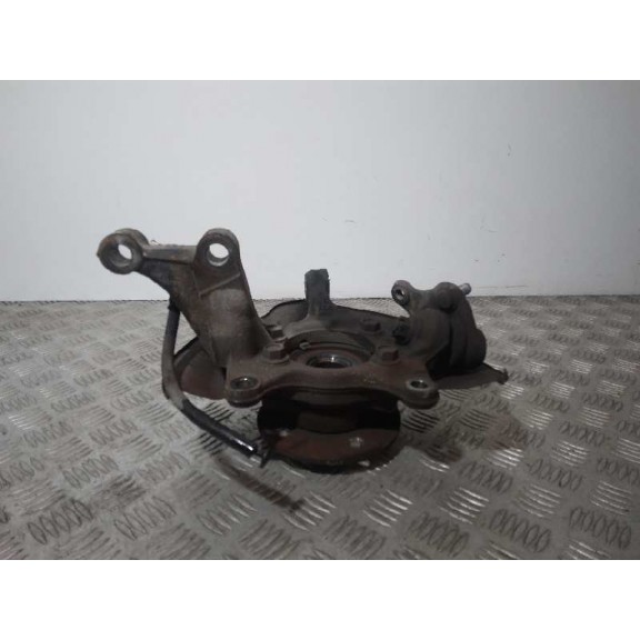 Recambio de mangueta delantera derecha para toyota auris sport referencia OEM IAM   