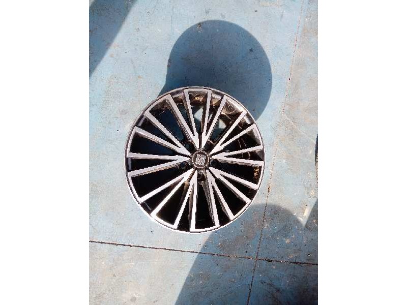 Recambio de llanta para seat leon (5f1) xcellence plus referencia OEM IAM 7JX17 H2 ET 49 X1 17