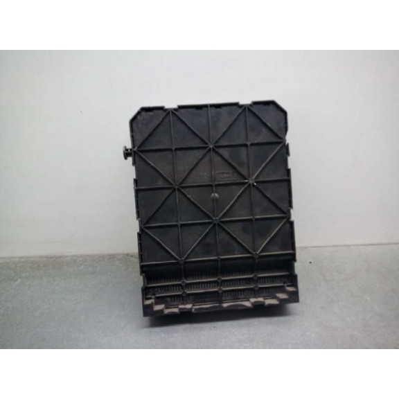 Recambio de centralita bsi para citroën c3 1.1 furio referencia OEM IAM 9659285680 SOPORTES ROTOS 