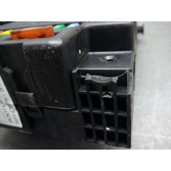 Recambio de centralita bsi para citroën c3 1.1 furio referencia OEM IAM 9659285680 SOPORTES ROTOS 