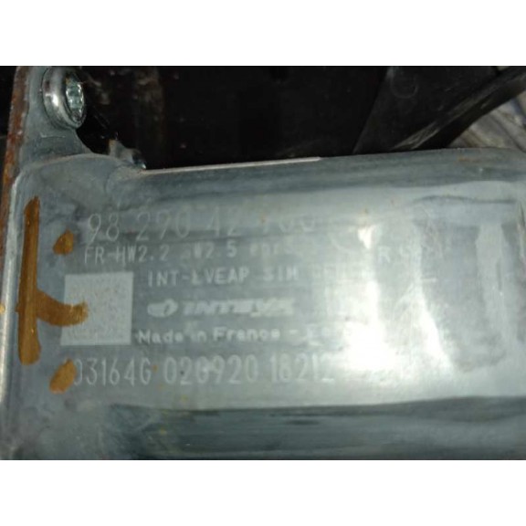 Recambio de elevalunas delantero derecho para peugeot 208 (p2) active referencia OEM IAM 9829043380 9829042980 5P 6 PINS