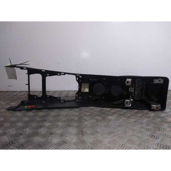 Recambio de apoyabrazos central para toyota corolla (e18) referencia OEM IAM   