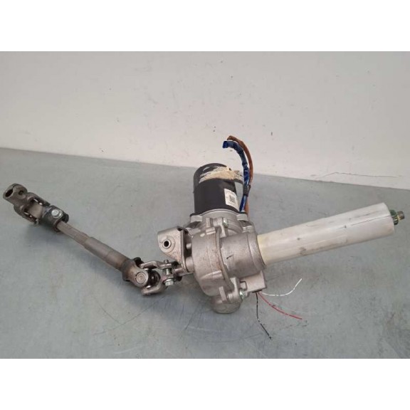 Recambio de columna direccion para toyota yaris (ksp9/scp9/nlp9) básico referencia OEM IAM 452000D110  PARTE INFERIOR