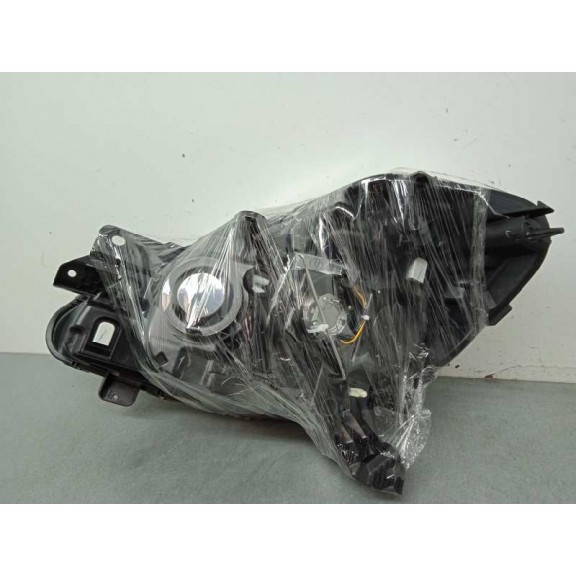 Recambio de faro derecho para renault clio iii referencia OEM IAM 7701072005 NUEVO FASE II 09>12