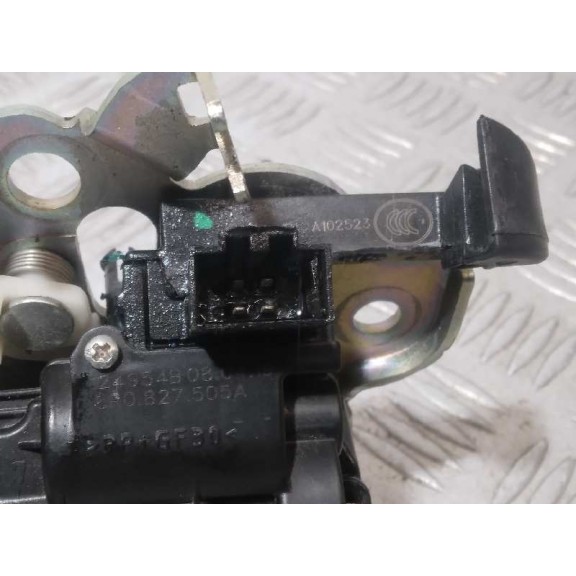 Recambio de cerradura maletero / porton para skoda fabia 1.0 mpi referencia OEM IAM 8R0827505A 4 PINES 