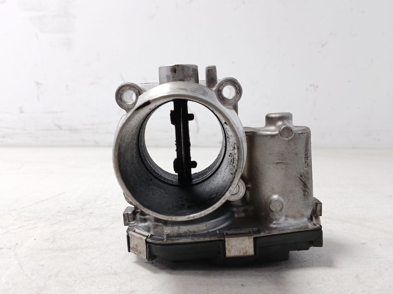 Recambio de caja mariposa para hyundai i30 (pd) klass referencia OEM IAM 351002u000  