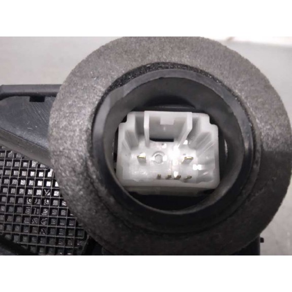 Recambio de cerradura puerta delantera derecha para toyota yaris active referencia OEM IAM   6 PINS