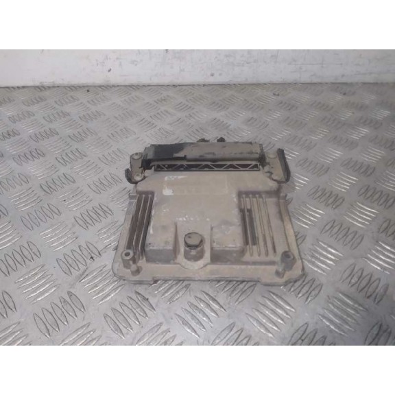 Recambio de centralita motor uce para seat leon (1p1) 1.9 tdi referencia OEM IAM 03G906021LK 0281013279 