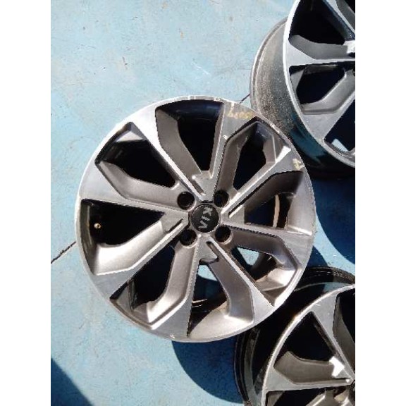 Recambio de juego llantas para kia stonic (ybcuv) drive referencia OEM IAM 6.5JX17ET49 X4 17