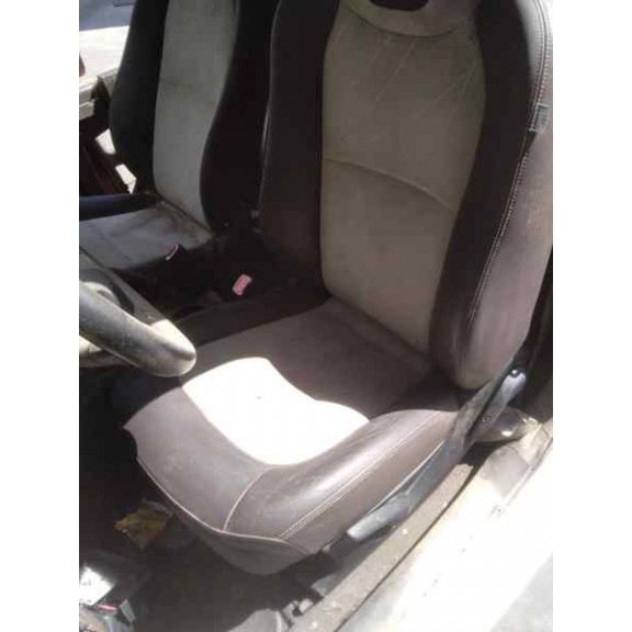 Recambio de asiento delantero izquierdo para toyota iq básico referencia OEM IAM  ALGUNOS QUEMADOS 