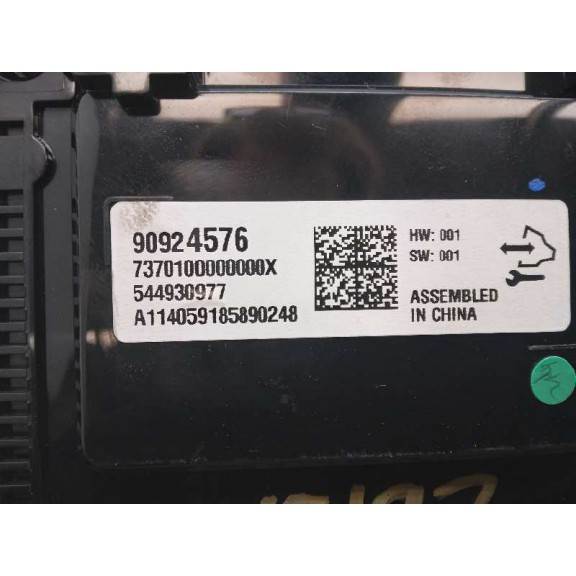 Recambio de sistema audio / radio cd para opel insignia berlina excellence referencia OEM IAM 90924576 544930977 NAVEGADOR