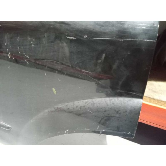 Recambio de puerta trasera izquierda para ssangyong kyron 2.0 referencia OEM IAM 6301109A10 NEGRO 6301109A10
