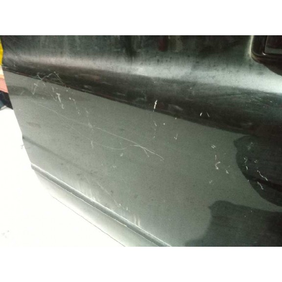 Recambio de puerta trasera izquierda para ssangyong kyron 2.0 referencia OEM IAM 6301109A10 NEGRO 6301109A10