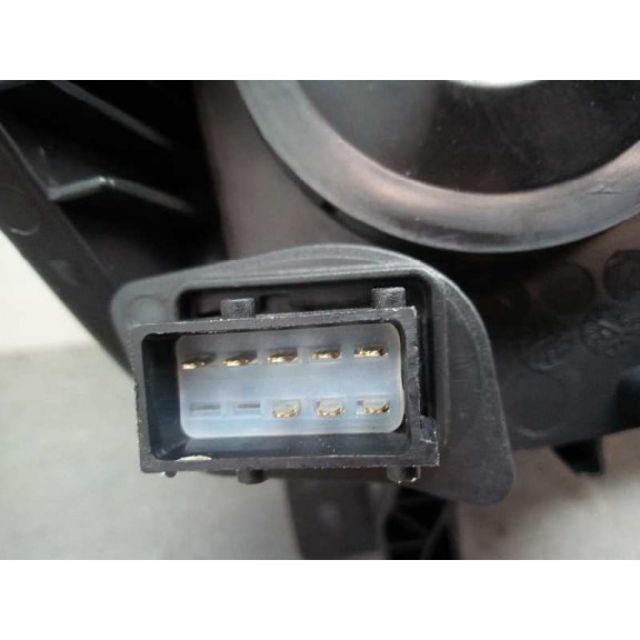 Recambio de faro izquierdo para opel zafira b referencia OEM IAM 1216669 NUEVO 05>08