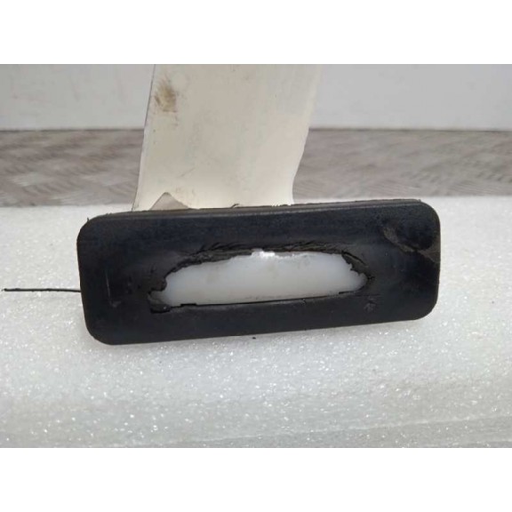 Recambio de maneta exterior porton para hyundai i30 (gd) base referencia OEM IAM 81260A5000 PULSADOR 