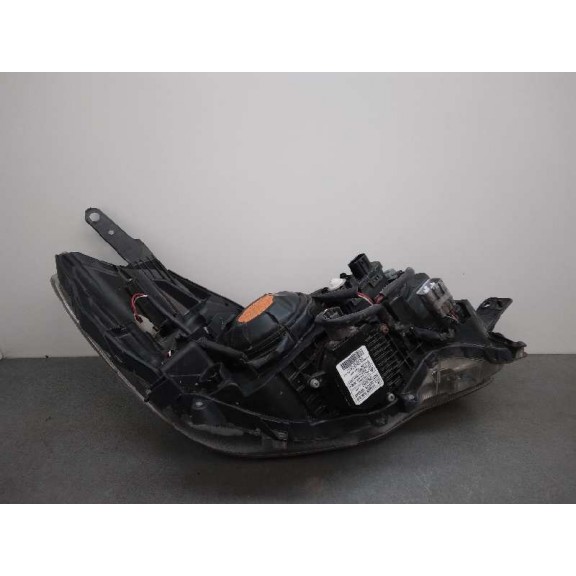 Recambio de faro izquierdo para subaru xv sport referencia OEM IAM P9934L XENON 