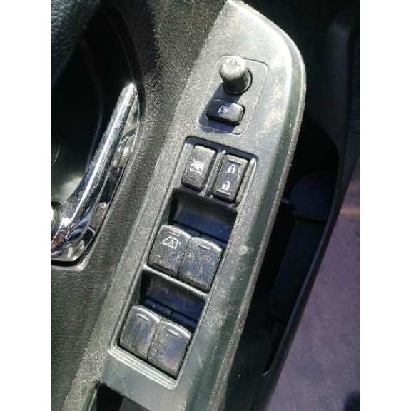 Recambio de mando elevalunas delantero izquierdo para subaru xv sport referencia OEM IAM   