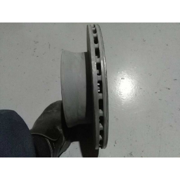 Recambio de disco freno delantero para volkswagen lt caja cerrada / combi (mod. 1997) referencia OEM IAM 2D0615301D VENTILADO NU