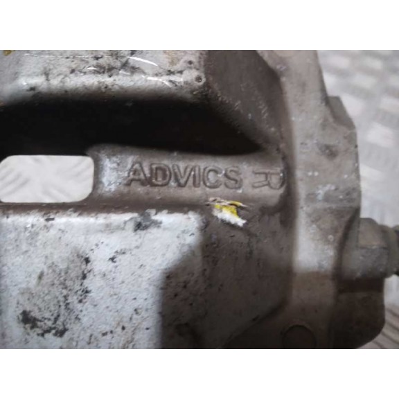 Recambio de pinza freno trasera derecha para toyota prius+ 1.8 16v (híbrido) referencia OEM IAM  ADVICS 