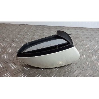 Recambio de retrovisor derecho para ford ecosport trend referencia OEM IAM 2447169 ELÉCTRICO NO ABATIBLE BLANCO