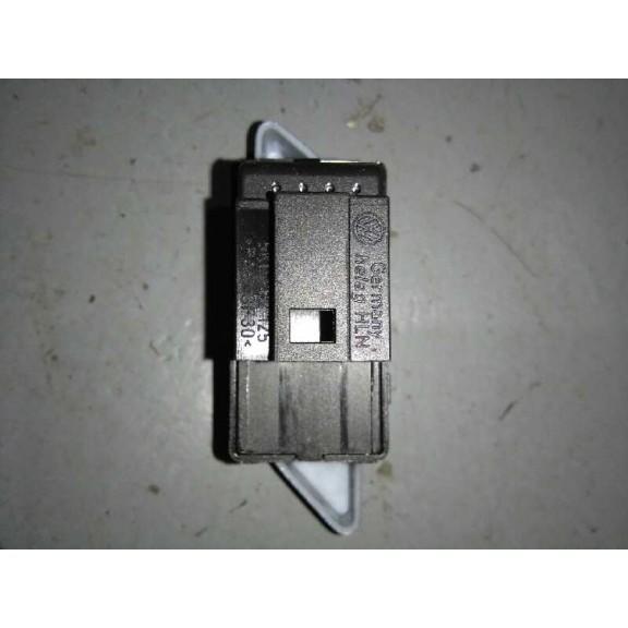 Recambio de interruptor para volkswagen golf vi (5k1) referencia OEM IAM 5K0962125REH BLOQUEO PUERTAS NUEVO