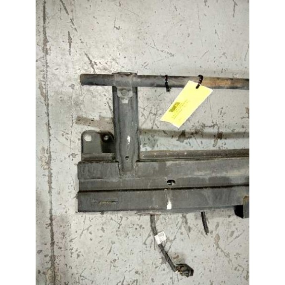 Recambio de refuerzo paragolpes delantero para hyundai i40 premium referencia OEM IAM   