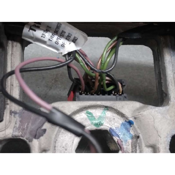 Recambio de volante para ford kuga (cbs) trend+ referencia OEM IAM   